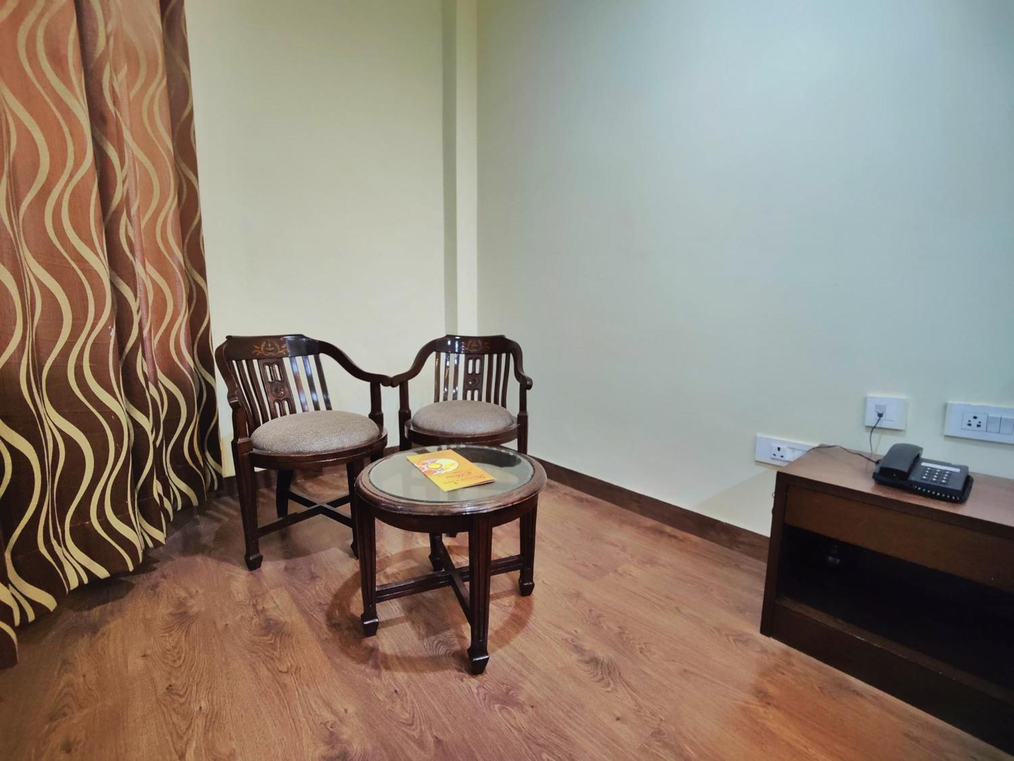 The Ashoka Inn 300Mts Walkable From Mall Road Shimla Dış mekan fotoğraf