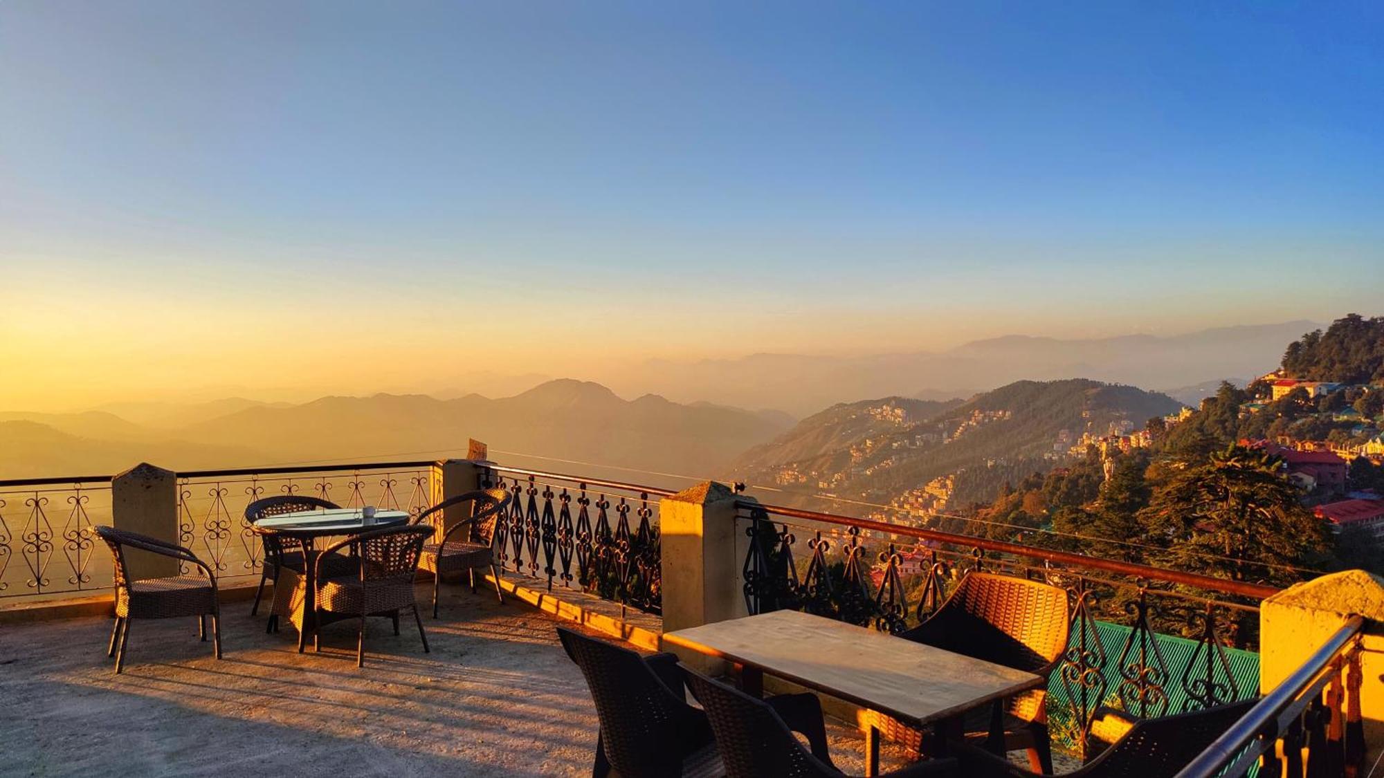 The Ashoka Inn 300Mts Walkable From Mall Road Shimla Dış mekan fotoğraf